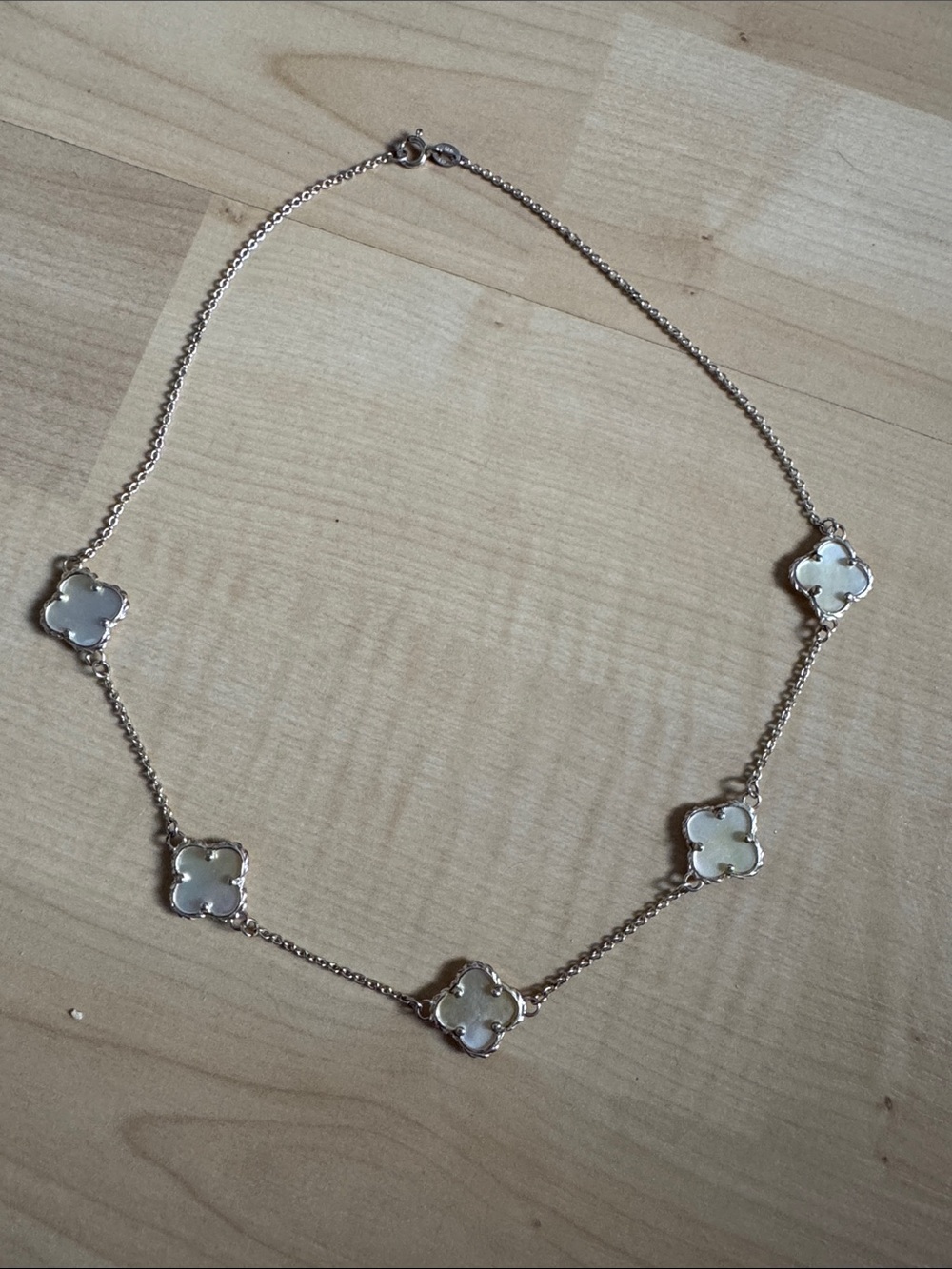 Delicate White Mother-of-Pearl Clover Necklace - Women Jewelry